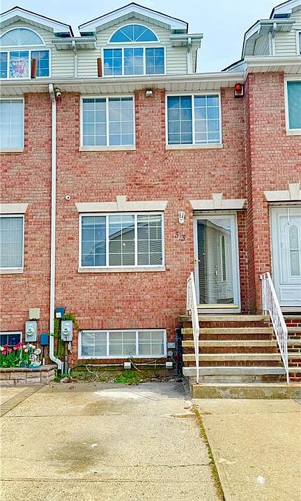 1st image of 33 Lillie Ln