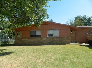 406 NW Mission Blvd, Lawton, OK 73507