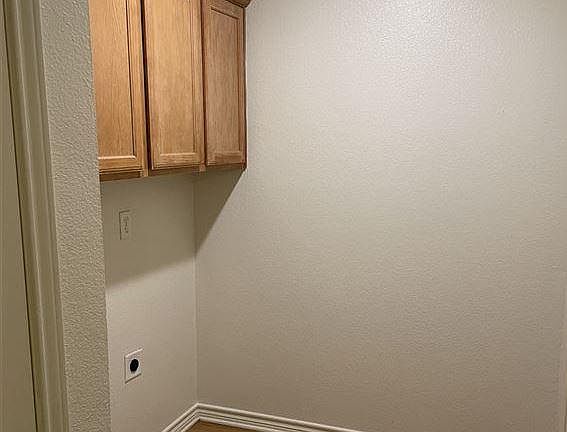3rd image of 3616 Glenna Ct