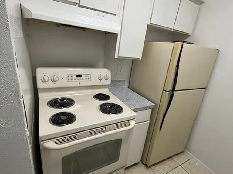 4716 Sycamore St — Photo 33