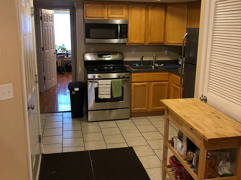 4931 Locust St #2 — Photo 9