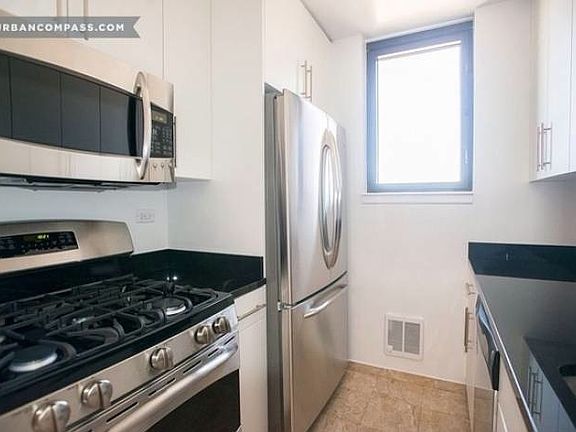 3rd image of 330 E 38th St APT 49C