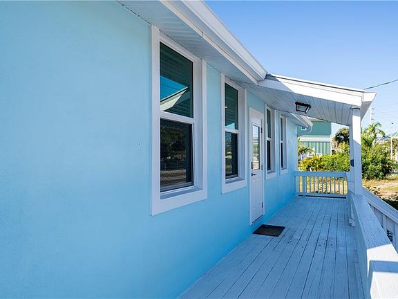 4th image of 6030 Estero BLVD