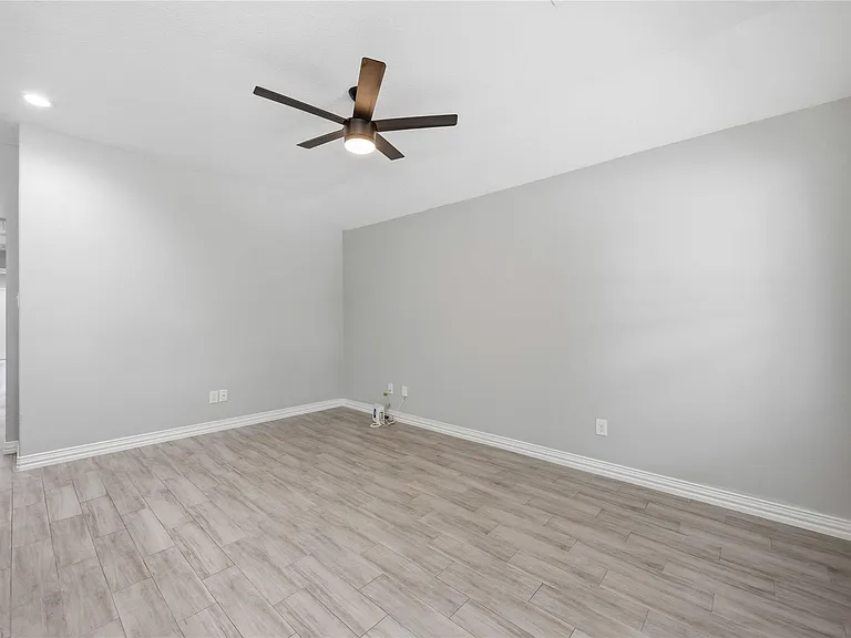 3425 Mount Pleasant St #B — Photo 4