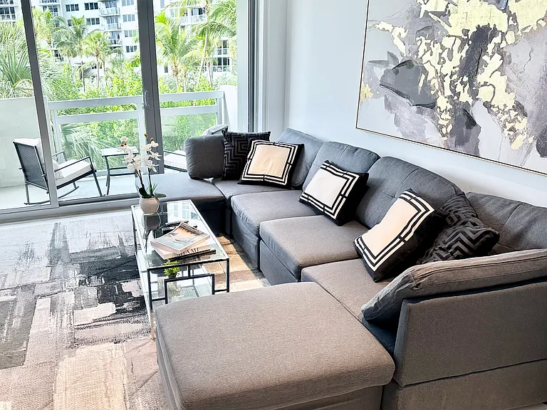 1500 Bay Rd #364S — Photo 3