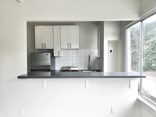 2415 Lincoln Way #3 — Photo 6