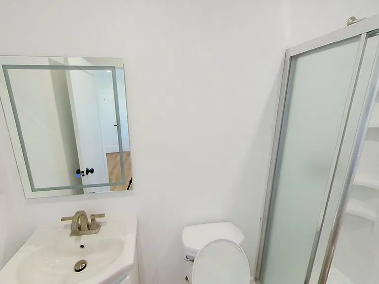 1607 W 35th Pl — Photo 25