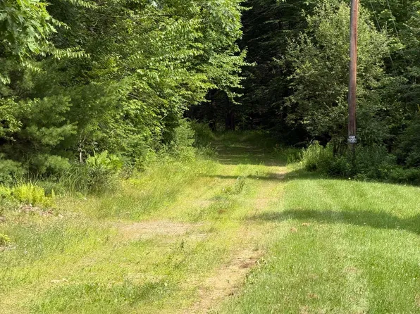 14 Thompson Hill Road, Berwick, ME 03901