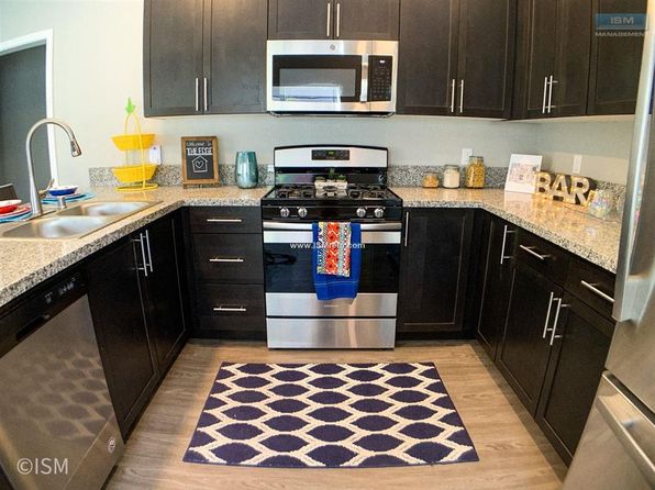 1111 W 8th St #16-D