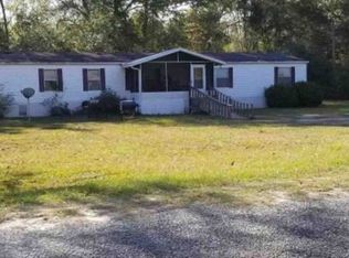 711 Clinton Branch Rd, Dublin, GA 31021