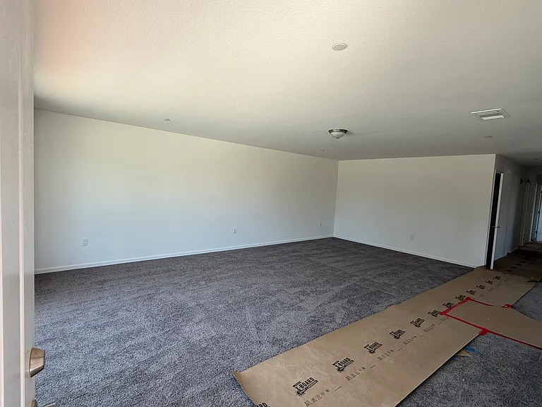 4372 W Vassar Ave — Photo 4