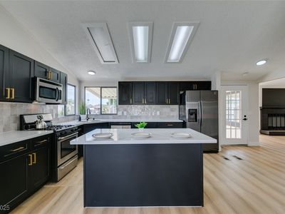 3095 La Barca Ln, Las Vegas, NV, 89122