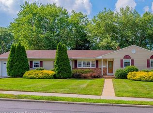 50 Westbrook Rd, Howell, NJ 07731