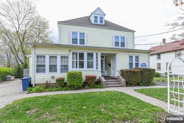 1st image of 12 S Maple Ave APT 2
