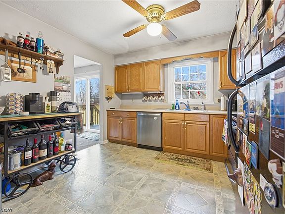 5th image of 4534 Foresthill Rd