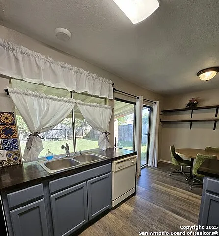 5814 Cliffmont Dr — Photo 7