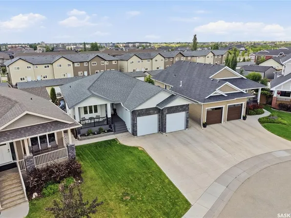 130 Sinclair CRESCENT, Saskatoon, SK S7V 0A4