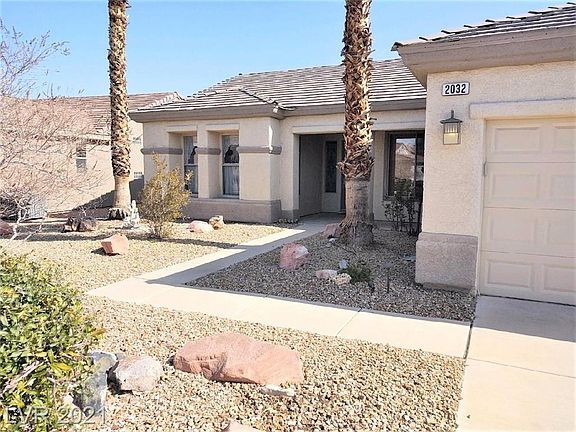 3rd image of 2032 High Mesa Dr