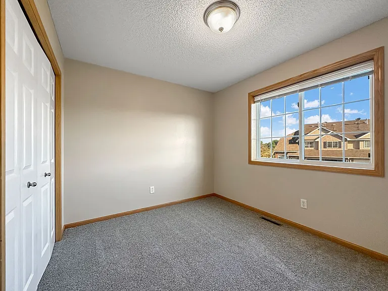 16421 Elm Creek Ln — Photo 11