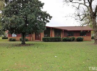 101 Marion Dr, Erwin, NC 28339