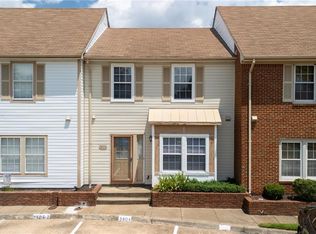 3604 Essex Pond Quay, Virginia Beach, VA 23462