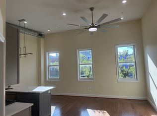 807 N Calvert St #3A, Baltimore, MD 21202