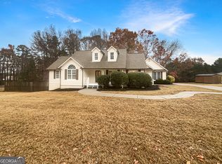 13 Indian Hills Dr, Rydal, GA 30171