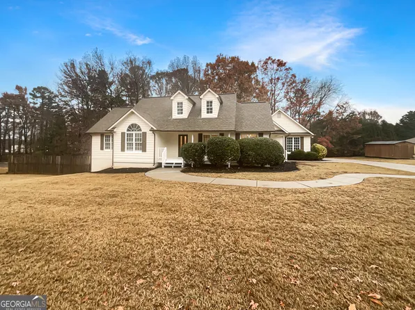 13 Indian Hills Dr, Rydal, GA 30171
