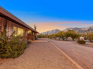 4875 N Hummingbird Ln, Tucson, AZ 85750