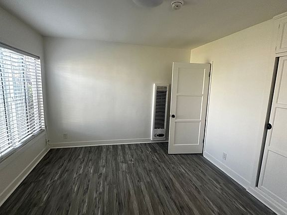 5th image of 3101 W 48th St APT 1