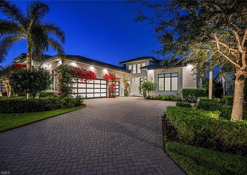 1st image of 1671 Vinland WAY
