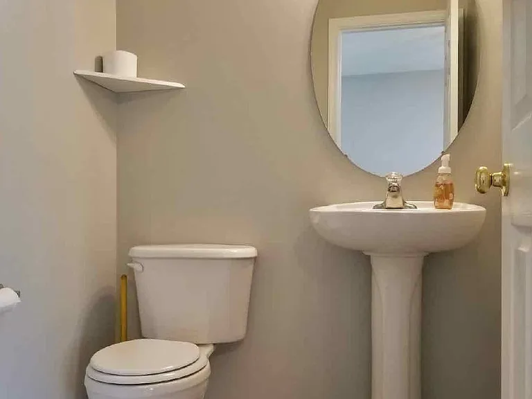 33 Sara Ln - Main Level Half Bath