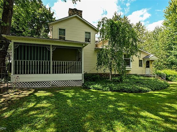 3rd image of 4300 Poe Rd