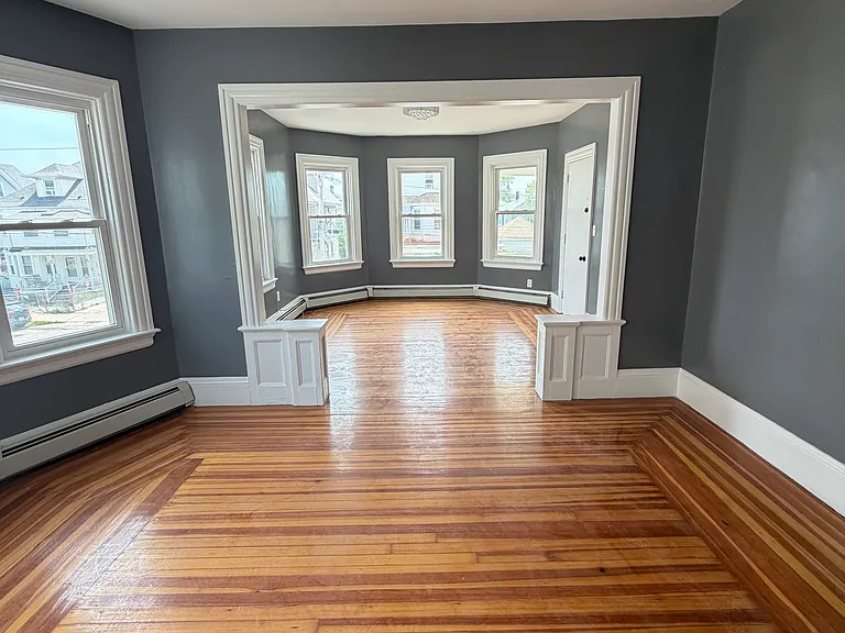 75 Sumter St #2 — Photo 3
