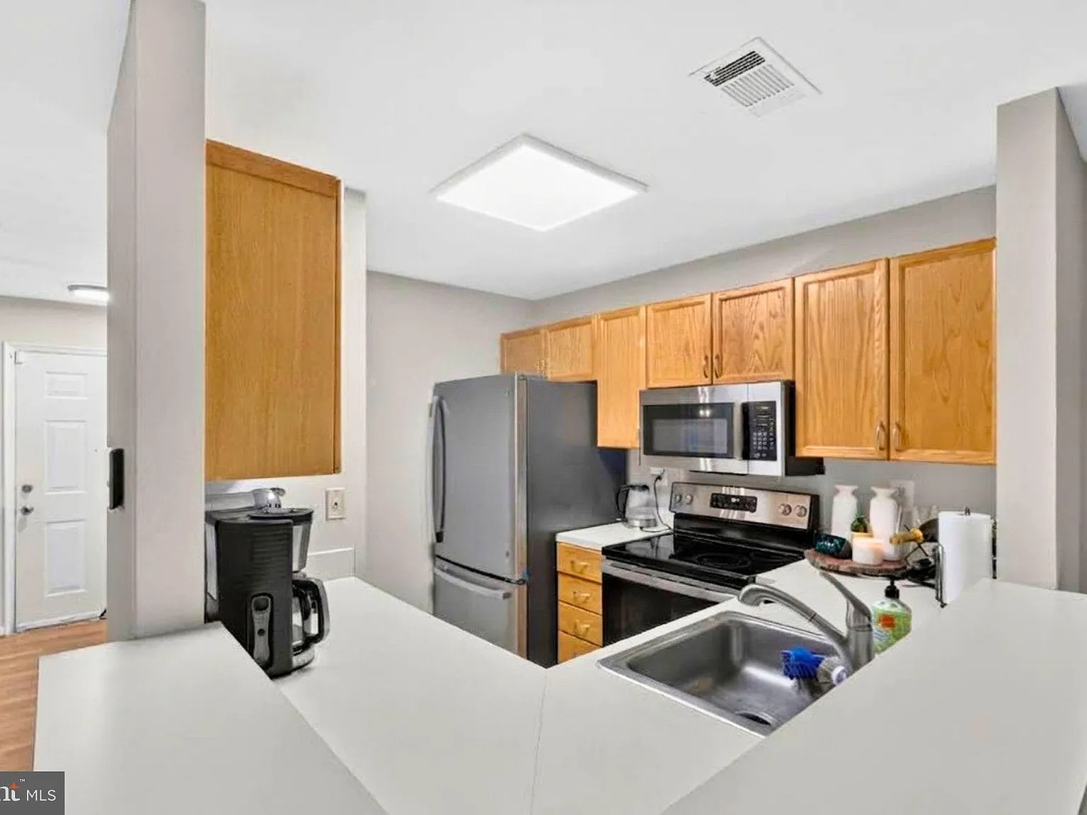 Sentry Ridge Condo — Photo 2