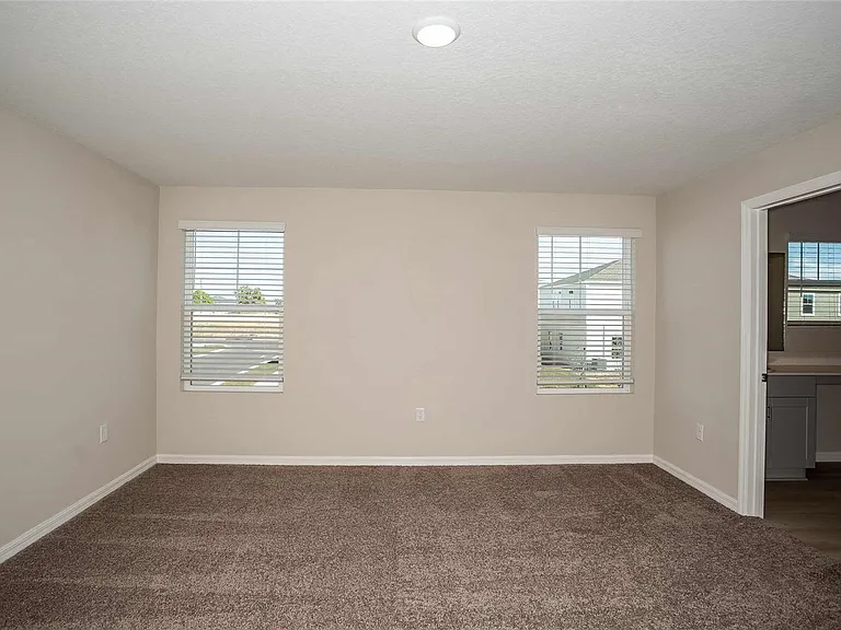 12757 Hysmith Loop — Photo 4