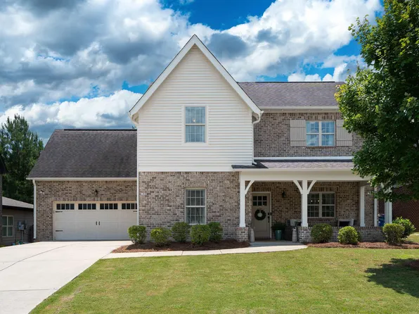 479 Lake Chelsea Way, Chelsea, AL 35043