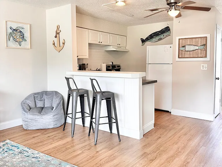 445 Gulf Shore Dr #106 — Photo 7