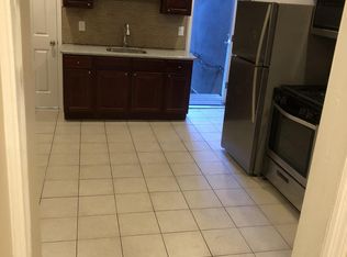 581 Seneca Ave APT 1R, Ridgewood, NY 11385