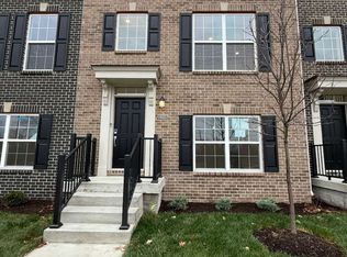 6672 Halsey St, Zionsville, IN 46077