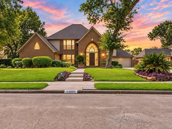 13903 Wilde Forest Ct, Sugar Land, TX 77498