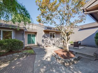 32395 SW Arbor Lake Dr, Wilsonville, OR