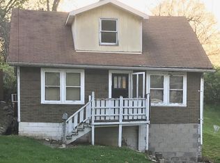 2969 Ridgeway Ave, Saint Louis, MO 63114