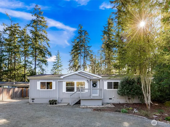 1649 Oak Ridge Drive, Camano Island, WA 98282