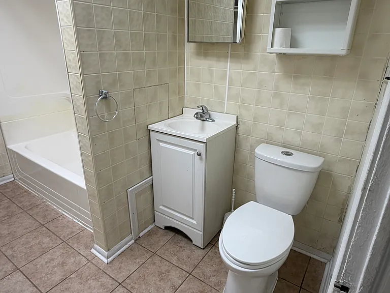 3162 Trowbridge St #1 — Photo 1