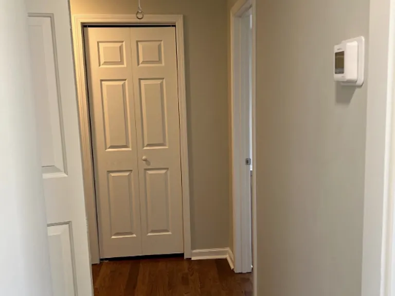 705 Hampton Dr — Photo 11