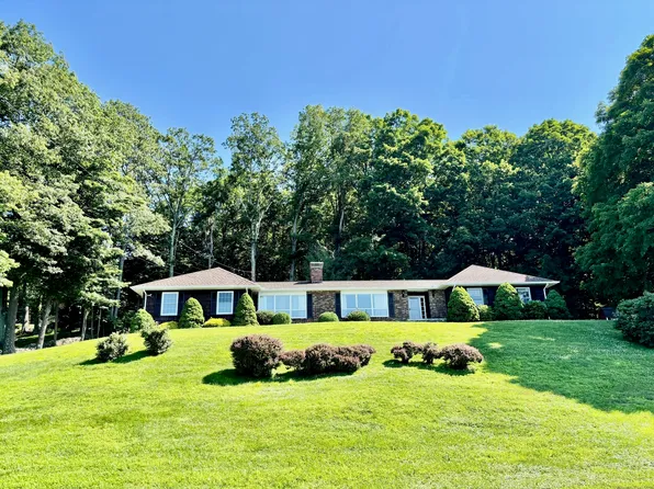 97 Middle River Road, Danbury, CT 06811