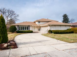 10340 S 82nd Ct, Palos Hills, IL