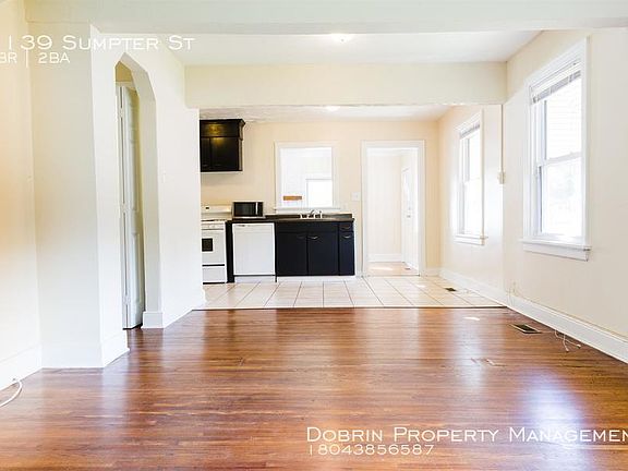2nd image of 1139 Sumpter St