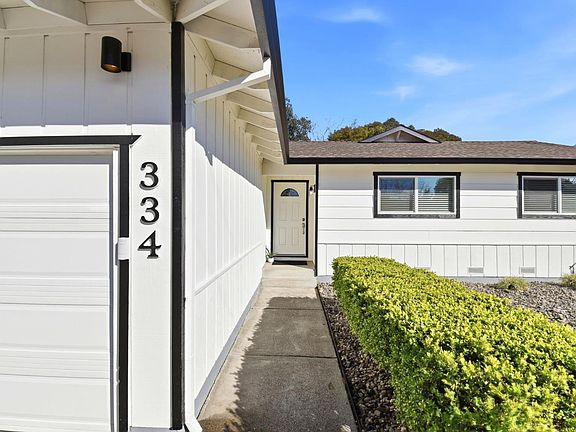 3rd image of 334 Brockhurst Drive